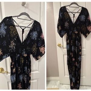 Lovestitch Boho Black Floral Maxi Dress Deep V Neck Beach Swim Flowy size S/M